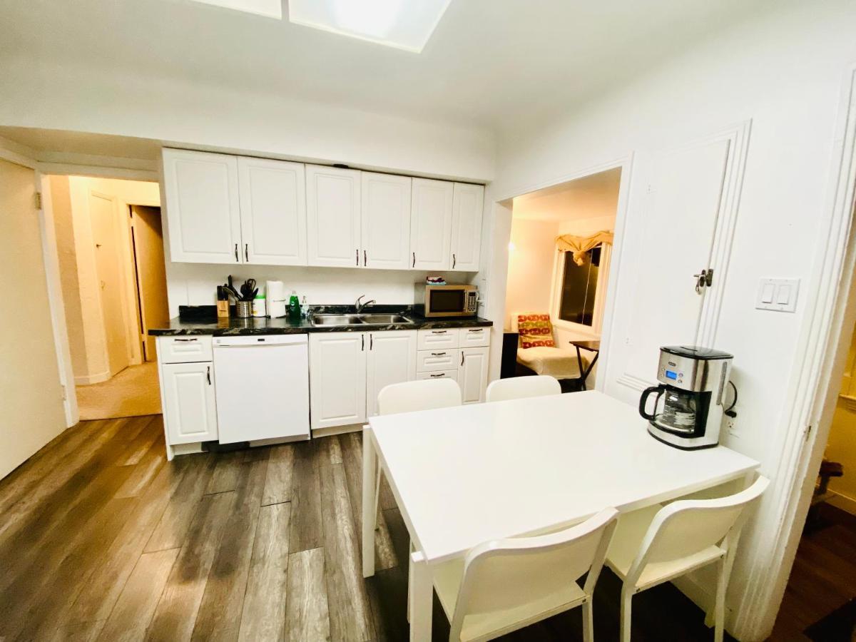 Artistic Apartment Near Downtown Victoria Extérieur photo