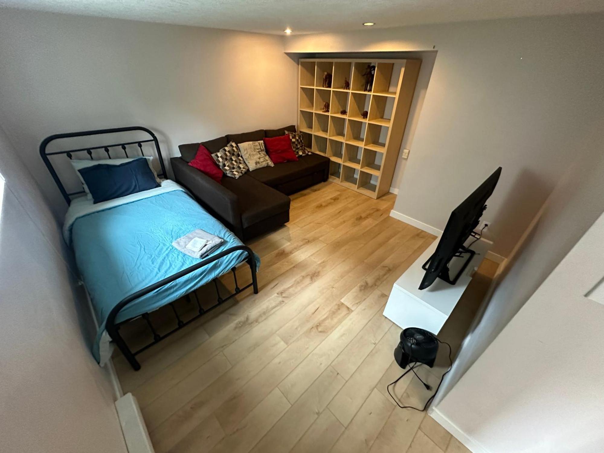 Artistic Apartment Near Downtown Victoria Extérieur photo